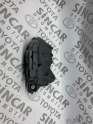 Oto Çıkma Parça / Volkswagen / Passat / Kaporta & Karoser / Kapı Kilidi / Çıkma Parça 