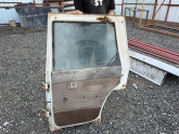MİTSUBİSHİ LANCER SAĞ ARKA KAPI DÖŞEMESİ 1988 MODEL