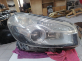 Oto Çıkma Parça / Nissan / Qashqai / Far & Stop / Sağ Ön Far / Çıkma Parça 