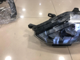 Oto Çıkma Parça / Nissan / Qashqai / Far & Stop / Sol Ön Far / Çıkma Parça 