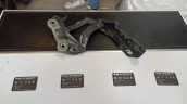 SKODA KODİAQ SOL KAPUT MENTEŞESİ