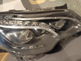 Oto Çıkma Parça / Mercedes / E Serisi / Far & Stop / Sağ Ön Far / Sıfır Parça 
