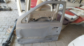 Oto Çıkma Parça / Renault / Clio / Kaporta & Karoser / Sol Ön Kapı / Çıkma Parça 