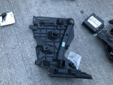 Oto Çıkma Parça / Peugeot / 3008 / Motor / Bağlantı Braketi / Çıkma Parça 