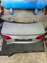 AUDİ A4  ÇIKMA ORJİNAL  HATASIZ BOYASIZ  SEDAN BAGAJ KAPAĞI