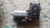 1999-2005 Bmw E46 Sağ Sol Ön Kapı Cam Motoru
