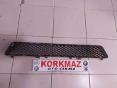 Oto Çıkma Parça / Mercedes / E Serisi / Tampon / Tampon Izgarası / Çıkma Parça 