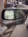 TOYOTA YARİS ÇIKMA ORJİNAL BAGAJ KAPAĞI KD3