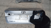 Corolla sedan bagaj kapağı