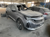 Hurda Belgeli Araçlar / Peugeot / 3008