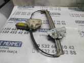 Oto Çıkma Parça / Volvo / S40 / Oto Cam / Cam Krikosu / Çıkma Parça 