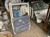 Oto Çıkma Parça / Mercedes / 200 / Kaporta & Karoser / Sağ Arka Kapı / Çıkma Parça 