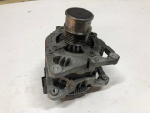 AUDI A4 A5 B9 KASA ŞARJ MOTORU DİNAMOSU 04E903024N ORJİNAL