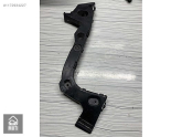 Oto Çıkma Parça / Ford / Focus / Tampon / Tampon Braketi / Çıkma Parça 