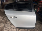 Oto Çıkma Parça / Renault / Fluence / Kaporta & Karoser / Sol Ön Kapı / Çıkma Parça 