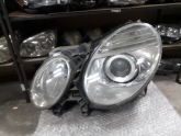 2007 MERCEDES W211 Xenon FAR