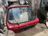 Oto Çıkma Parça / Nissan / Sunny / Oto Cam / Bagaj Camı / Çıkma Parça 