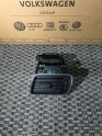 3AD819701 VW Cc SOL ön Havalandırma ızgarası