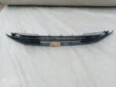 VOLKSWAGEN PASSAT B8 ÖN TAMPON ALT ORTA IZGARASI OEM 3g0853677a