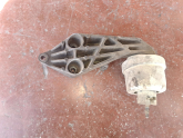 Oto Çıkma Parça / Opel / Vectra / Motor / Takozu & Kulağı / Çıkma Parça 