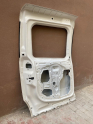Oto Çıkma Parça / Fiat / Doblo / Kaporta & Karoser / Sol Sürgülü Kapı / Çıkma Parça 