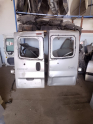 Renault trafic arka bagaj kaput