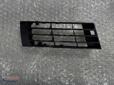 8D0807346AA AUDİ A4 SAĞ TAMPON IZGARASI ORİJİNAL ÇIKMA
