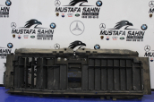 MERCEDES W213 E SERİ PANJUR İÇ MASKE A2135002300