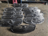 Oto Çıkma Parça / Opel / Insignia / Kaporta & Karoser / Panjur / Çıkma Parça 