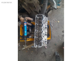 Oto Çıkma Parça / Mercedes / 300 / Motor / Silindir Kapağı / Çıkma Parça 