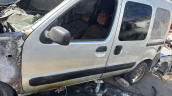 Oto Çıkma Parça / Renault / Kangoo / Kaporta & Karoser / Sol Ön Kapı / Çıkma Parça 