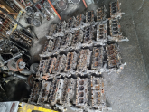 Oto Çıkma Parça / Toyota / Corolla / Motor / Silindir Kapağı / Çıkma Parça 