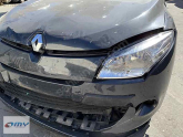 Oto Çıkma Parça / Renault / Megane / Tampon / Orta Izgara / Çıkma Parça 