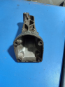 Oto Çıkma Parça / Mercedes / Sprinter / Motor / Bağlantı Braketi / Çıkma Parça 