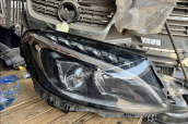 MERCEDES C180 W205 SAĞ FAR ORJİNAL EYUPCAN OTO'DA
