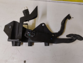 Oto Çıkma Parça / Dacia / Duster / Koltuk & Döşeme / Pedal / Çıkma Parça 