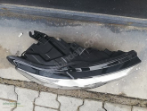 Oto Çıkma Parça / Audi / A6 / Far & Stop / Sağ Ön Far / Çıkma Parça 