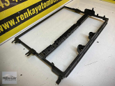 Oto Çıkma Parça / Renault / Clio / Radyatör / Radyatör Ayağı / Sıfır Parça 