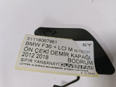 Oto Çıkma Parça / Bmw / 3 Serisi / Tampon / Çeki Demir Kapağı / Çıkma Parça 