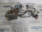 Oto Çıkma Parça / Volkswagen / Transporter / Elektrik / Sigorta Kutusu / Çıkma Parça 