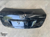 Oto Çıkma Parça / Toyota / Corolla / Kaporta & Karoser / Bagaj Kapağı / Çıkma Parça 