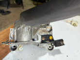 Oto Çıkma Parça / Volkswagen / Golf / Fren / El Fren Tabancası / Çıkma Parça 