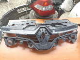 Renault Clio 4 Orjinal Ön Panjur