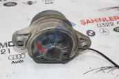 Oto Çıkma Parça / Mercedes / E Serisi / Motor / Bağlantı Braketi / Çıkma Parça 