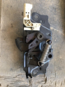 Oto Çıkma Parça / Ford / Focus / Kaporta & Karoser / Kaput Kilidi / Çıkma Parça 
