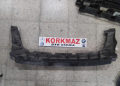 Oto Çıkma Parça / Volkswagen / Touareg / Tampon / Tampon Braketi / Çıkma Parça 