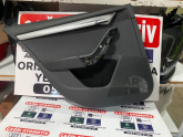 SKODA OCTAVİA 13-19 SOL ARKA KAPI DÖŞEMESİ (SİYAH) 5E5867211