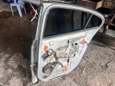 Oto Çıkma Parça / Renault / Fluence / Kaporta & Karoser / Sağ Arka Kapı / Çıkma Parça 
