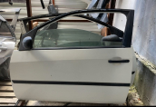Ford Fiesta sol ön kapı dek kapı