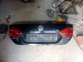 vw jetta bagaj kapağı 2011-17